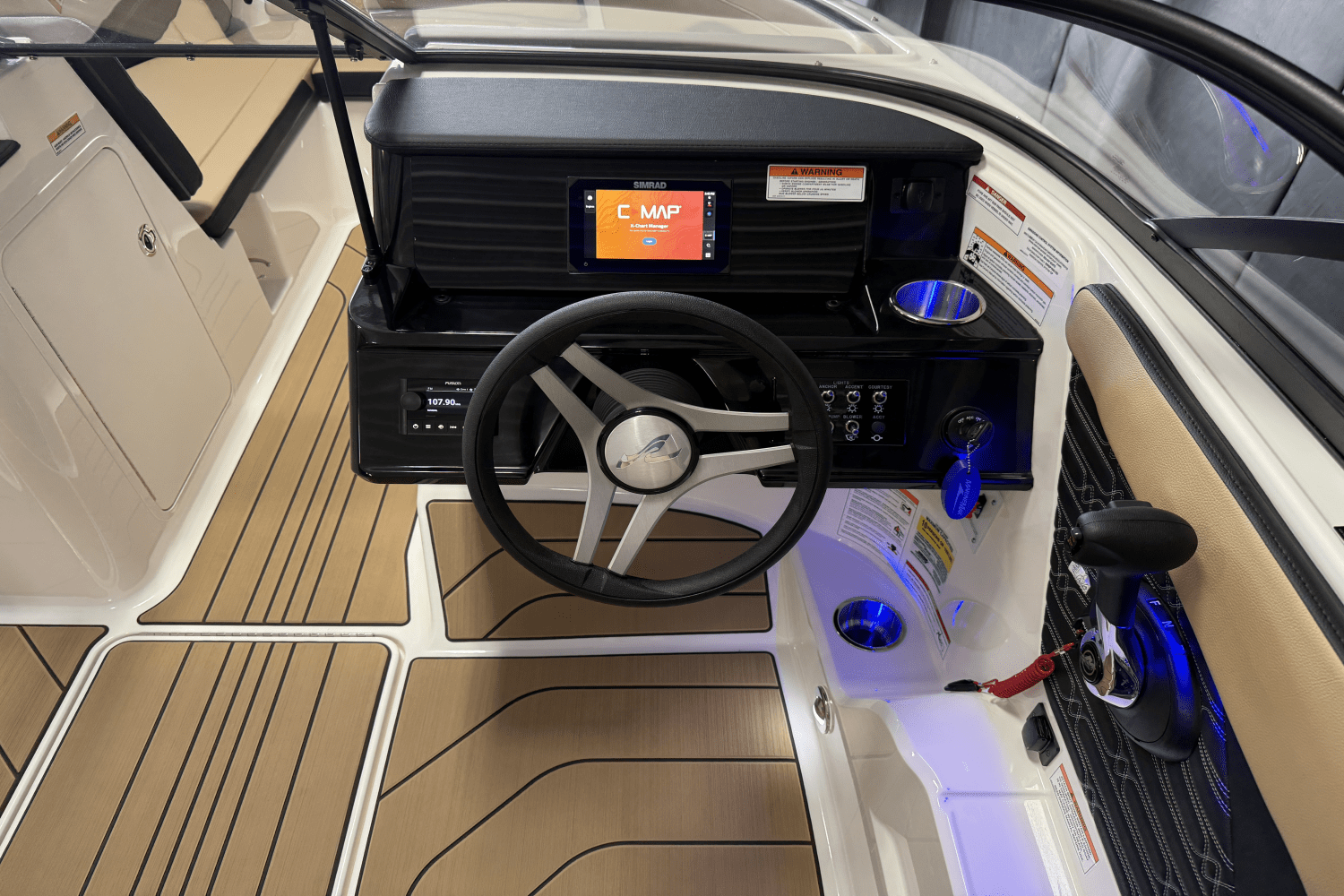2025 Sea Ray SPX 190 Image Thumbnail #54