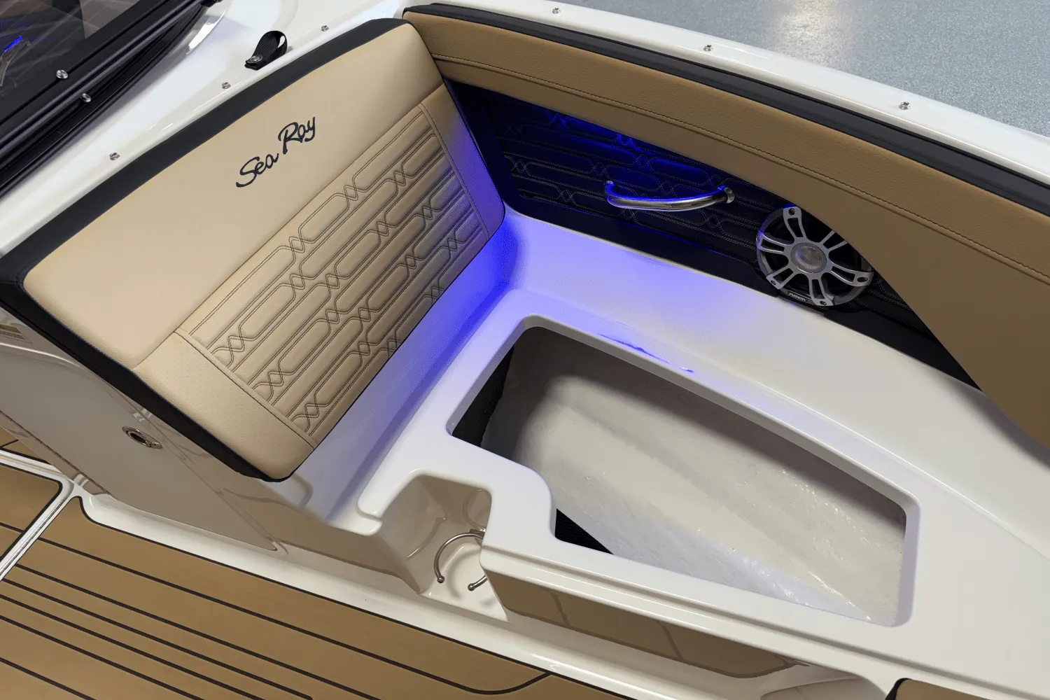 2025 Sea Ray SPX 190 Image Thumbnail #78