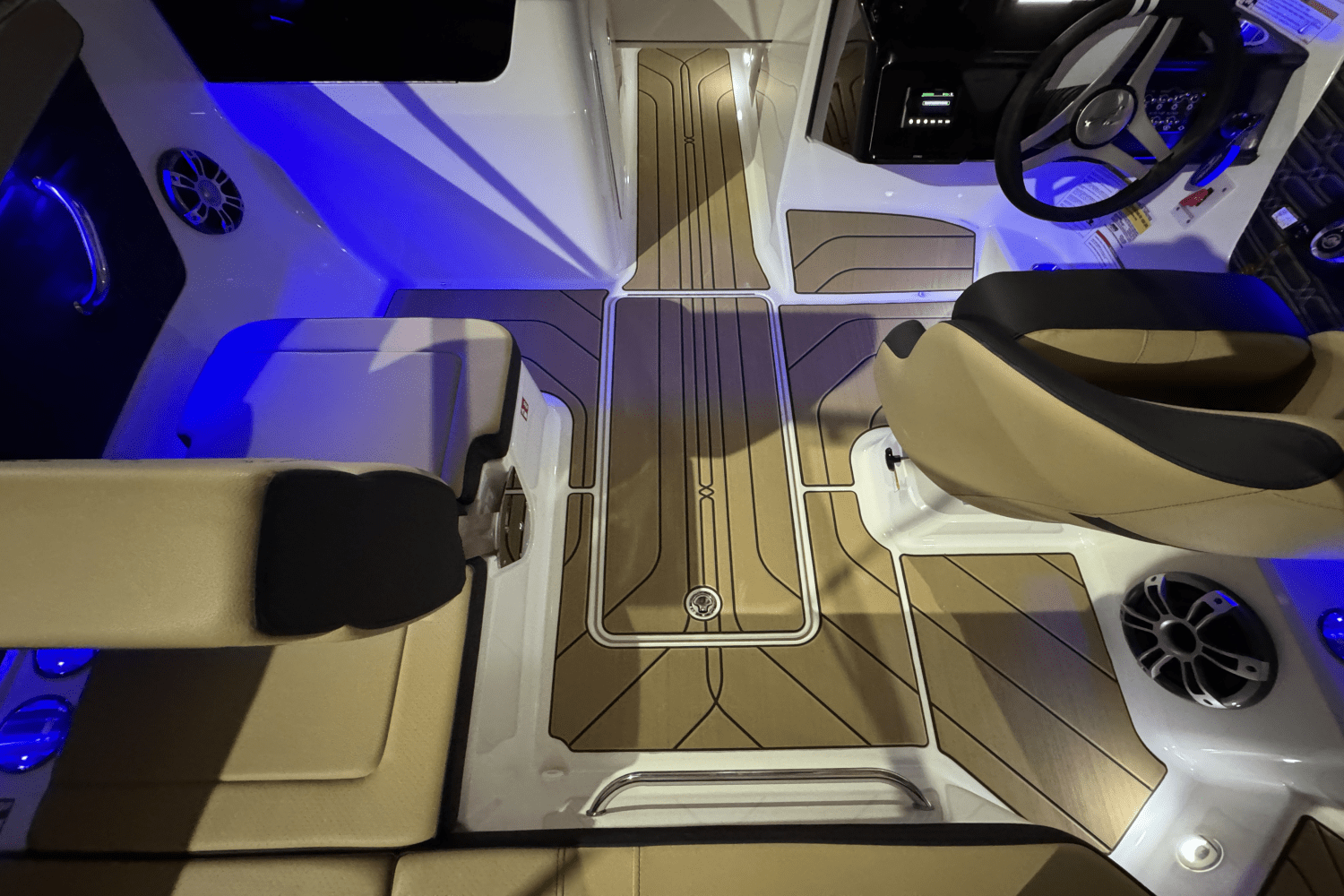 2025 Sea Ray SPX 190 Image Thumbnail #27