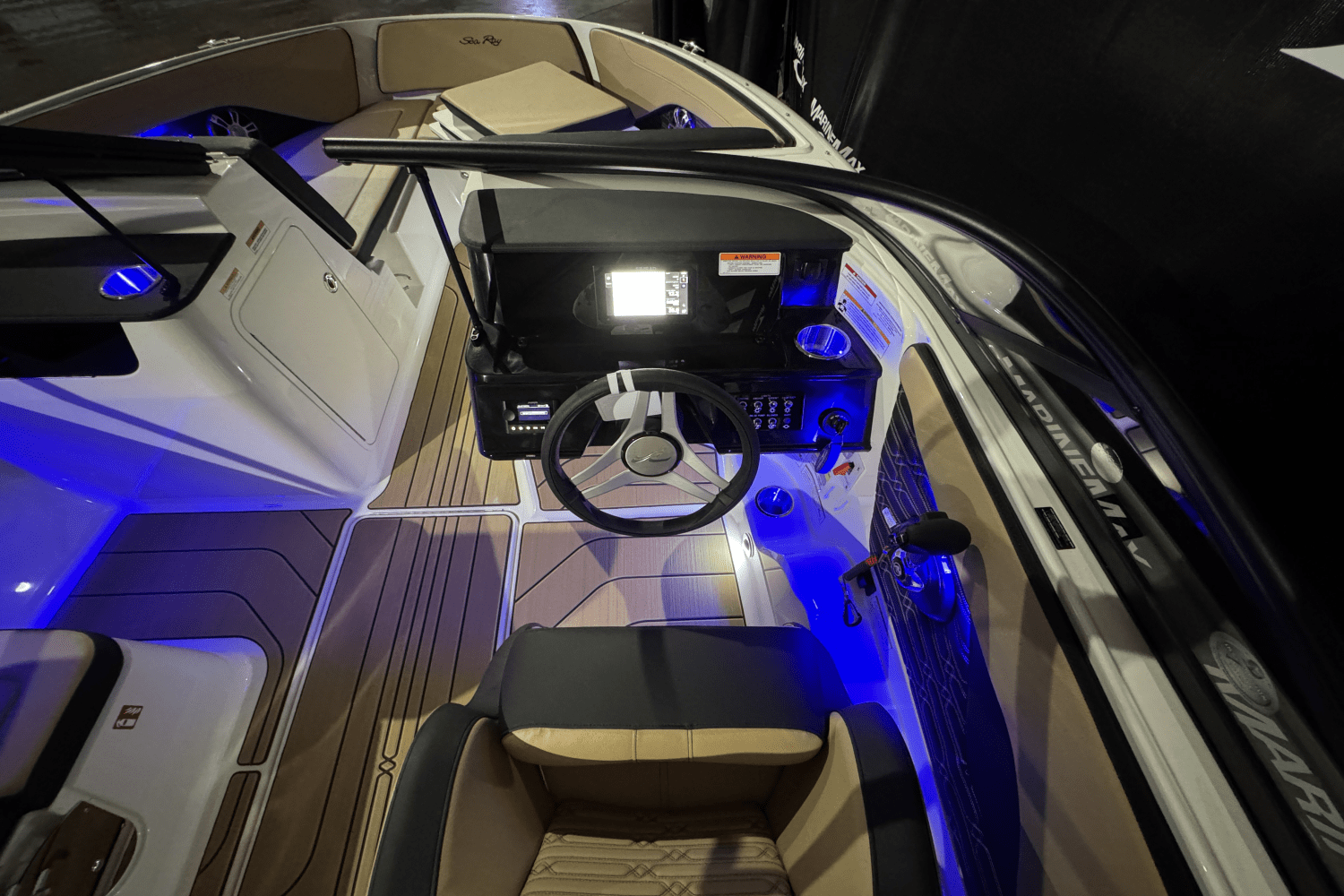 2025 Sea Ray SPX 190 Image Thumbnail #24
