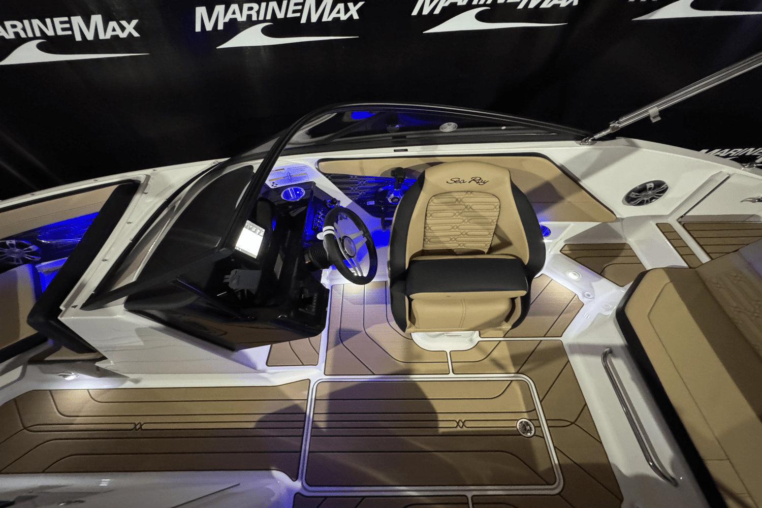 2025 Sea Ray SPX 190 Image Thumbnail #23