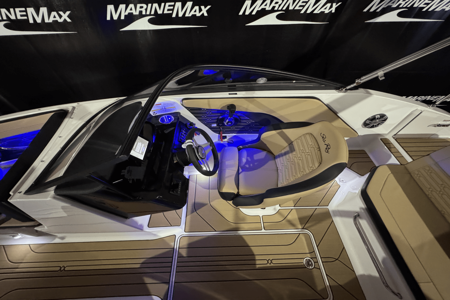 2025 Sea Ray SPX 190 Image Thumbnail #21