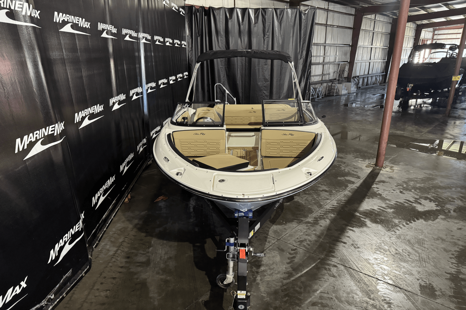 2025 Sea Ray SPX 190 Image Thumbnail #1