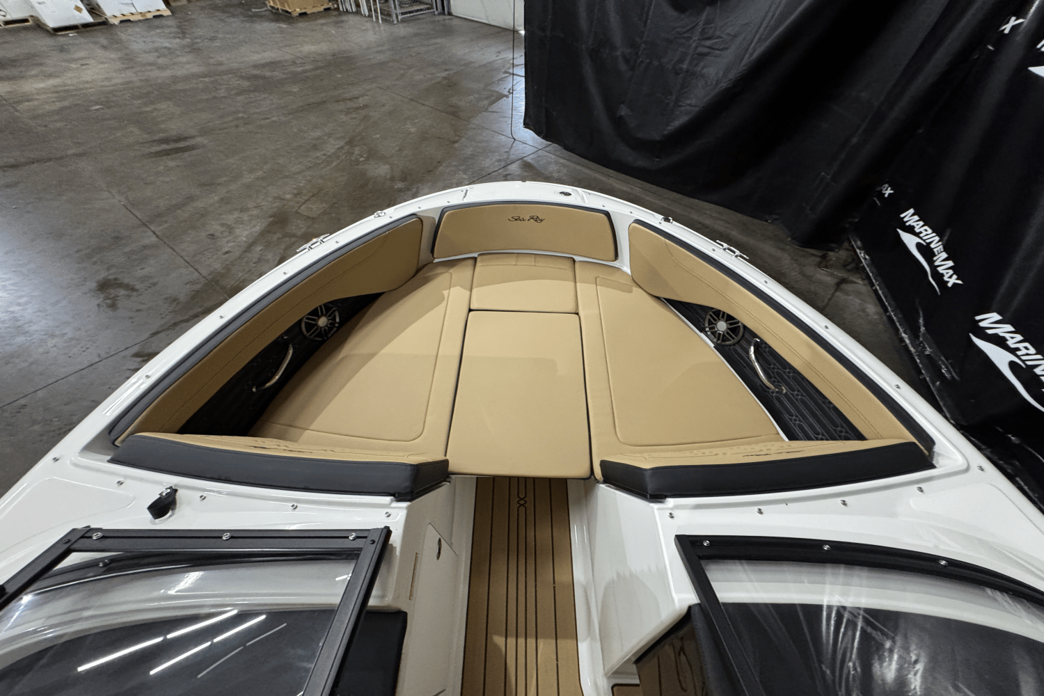 2025 Sea Ray SPX 190 Image Thumbnail #18