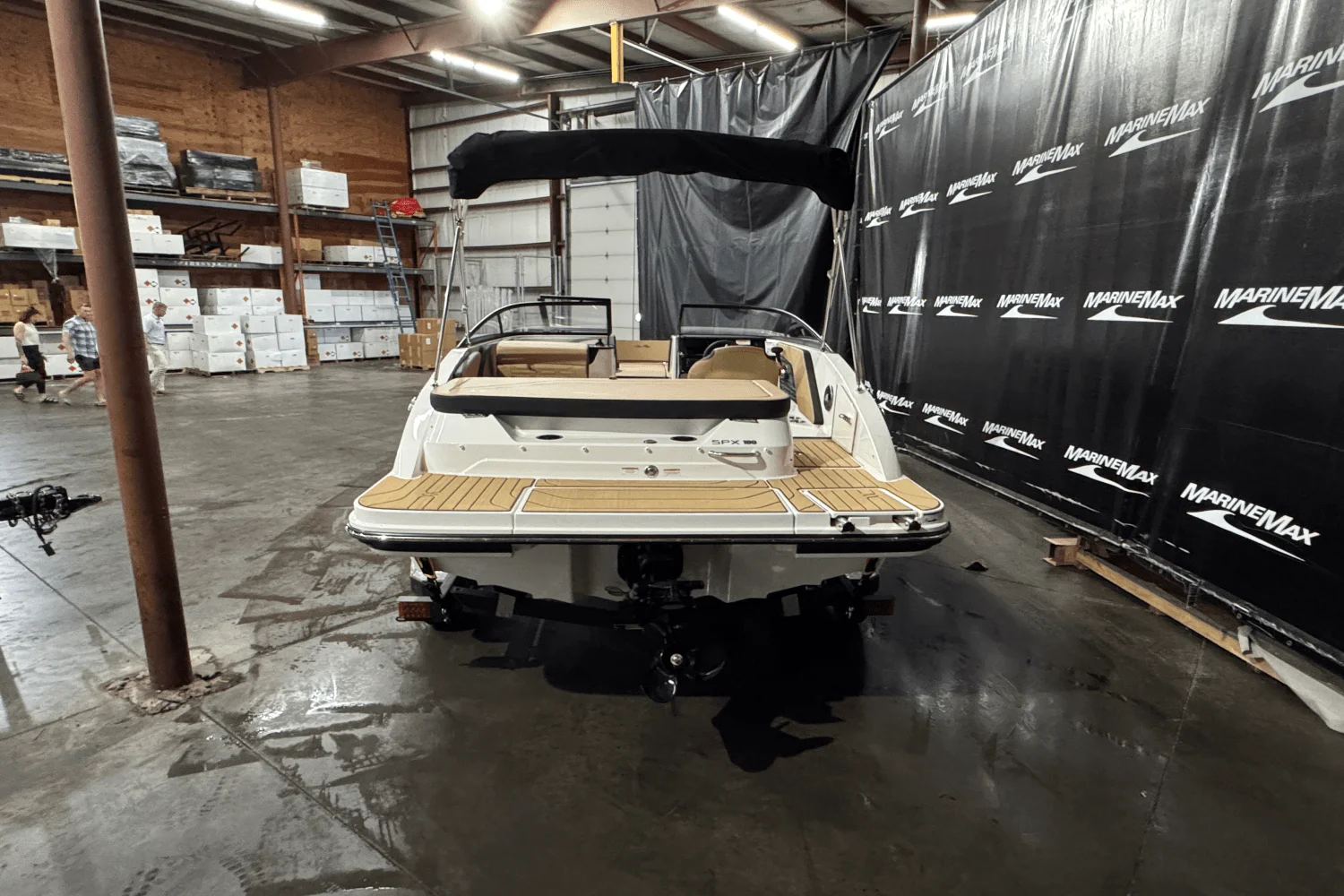 2025 Sea Ray SPX 190 Image Thumbnail #3