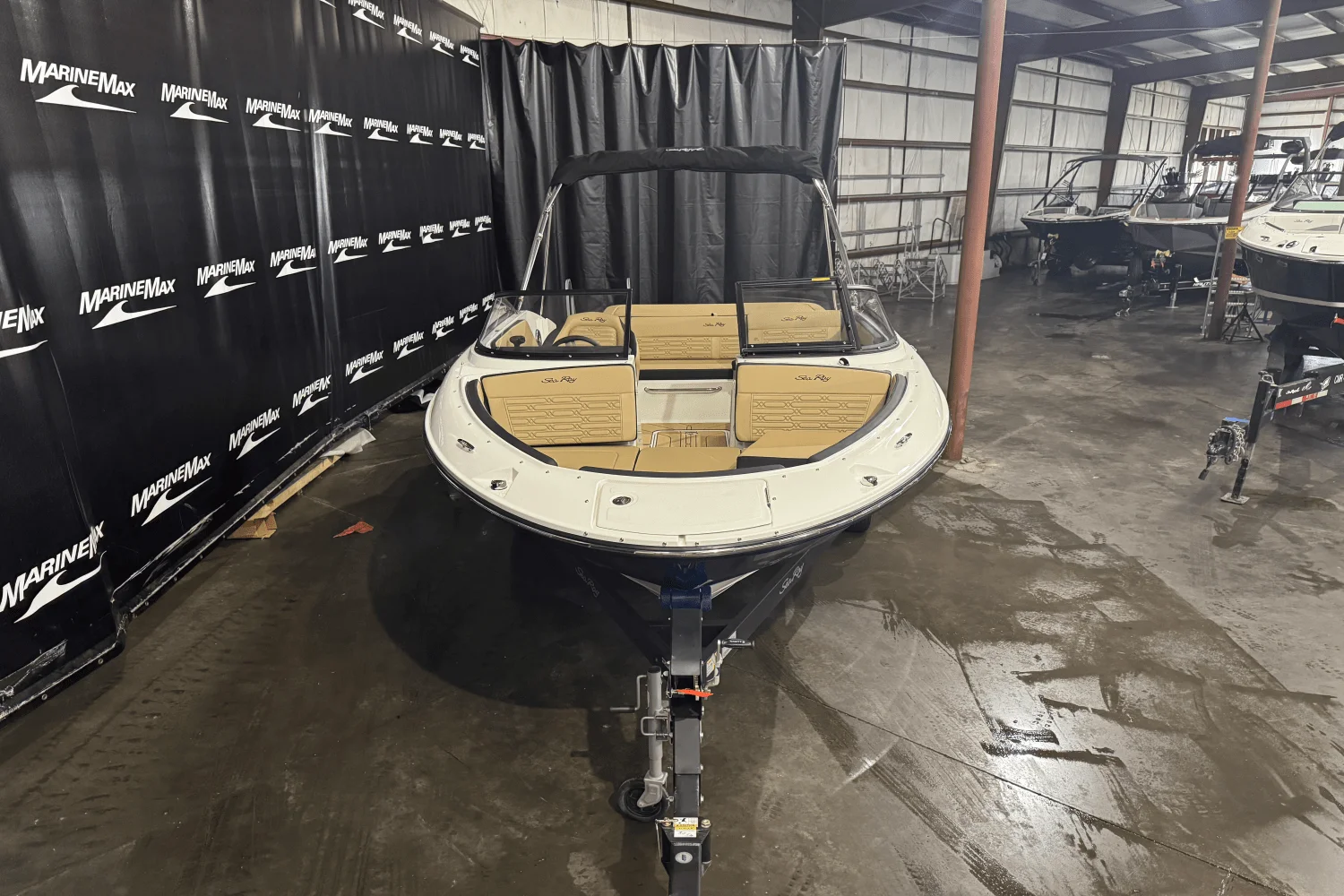 2025 Sea Ray SPX 190 Image Thumbnail #1