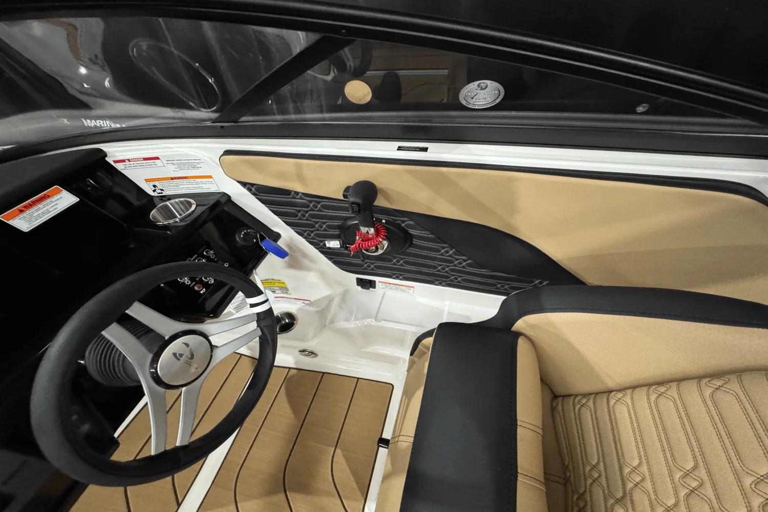 2025 Sea Ray SPX 190 Image Thumbnail #17