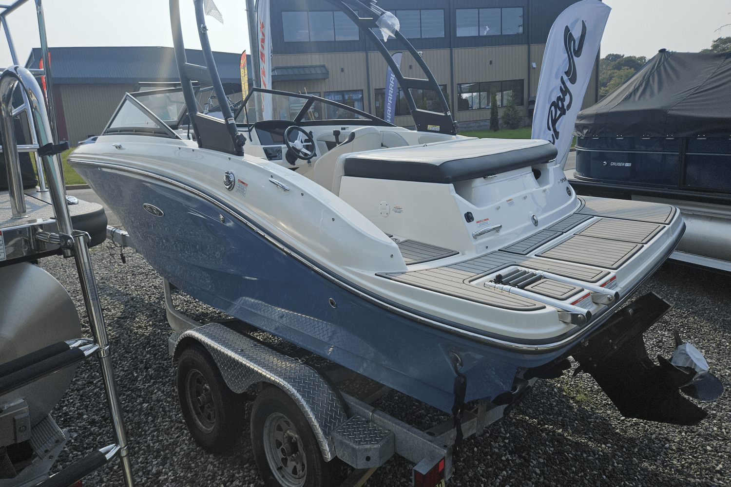 2022 Sea Ray 19 SPX Image Thumbnail #4
