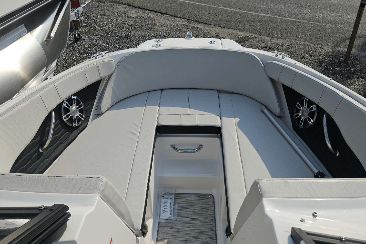 2022 Sea Ray 19 SPX Image Thumbnail #6