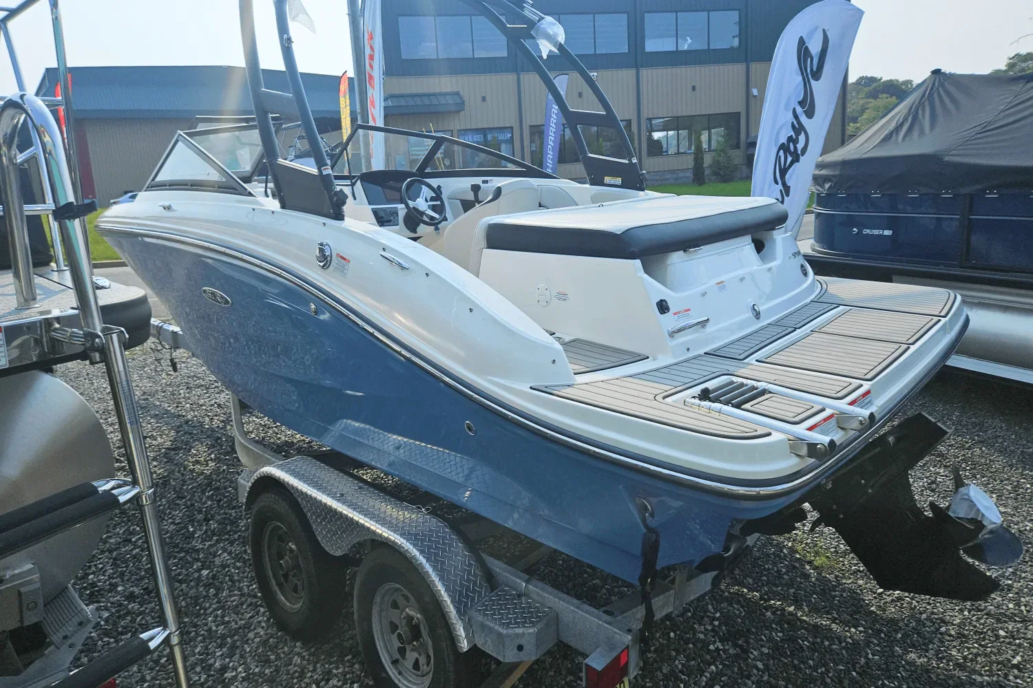 2022 Sea Ray 19 SPX Image Thumbnail #4