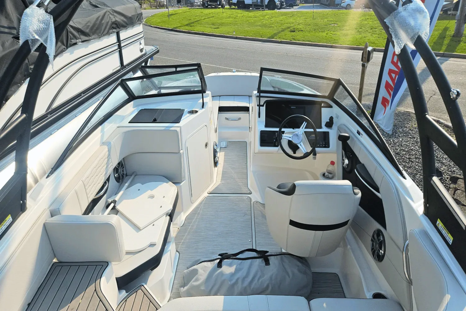 2022 Sea Ray 19 SPX Image Thumbnail #7