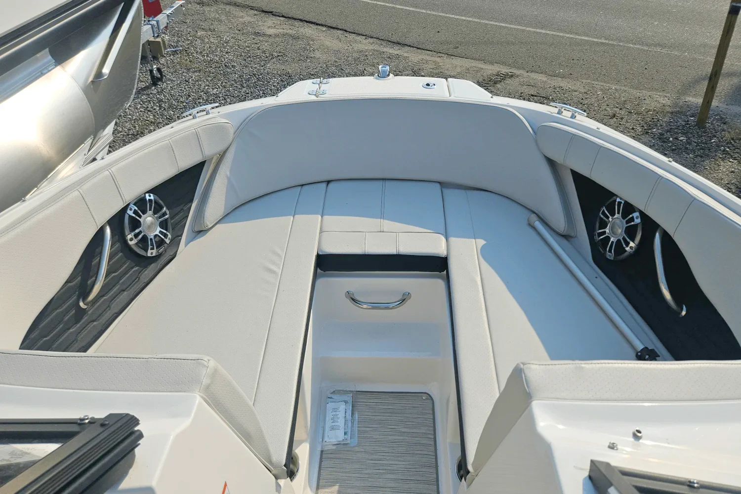 2022 Sea Ray 19 SPX Image Thumbnail #12