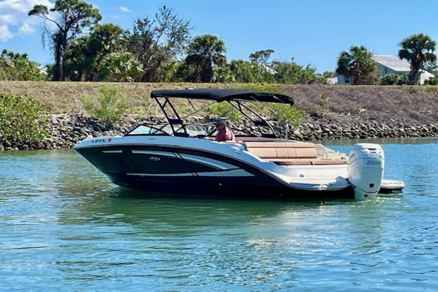 2017 Sea Ray 270 SDX OUTBOARD Image Thumbnail #7