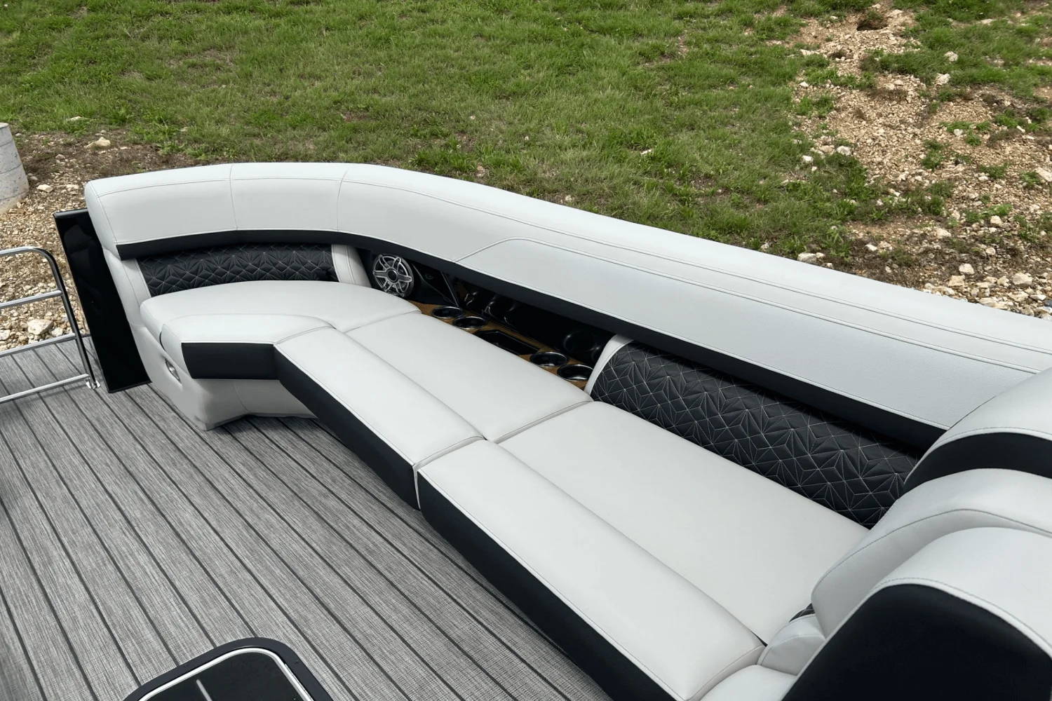 2025 Harris Grand Mariner 250 Image Thumbnail #21