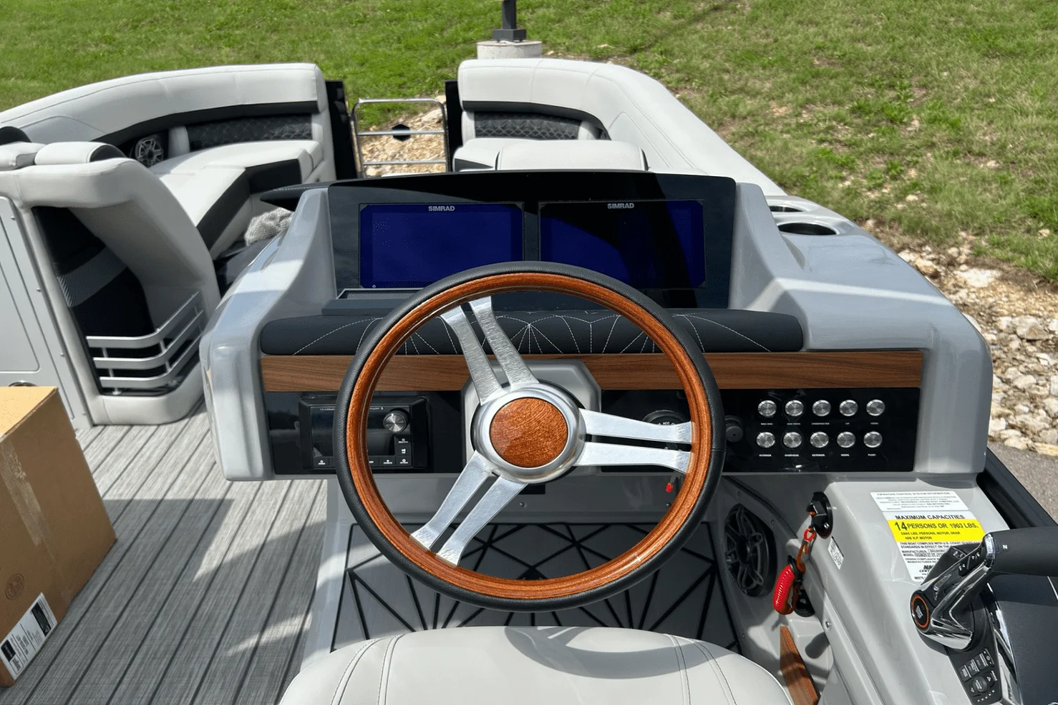 2025 Harris Grand Mariner 250 Image Thumbnail #20