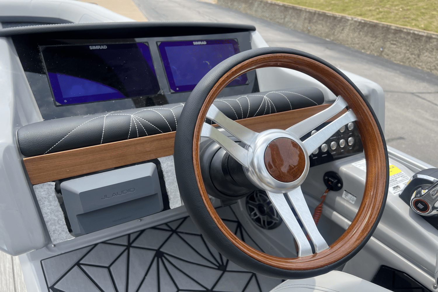 2025 Harris 270 Grand Mariner Image Thumbnail #57