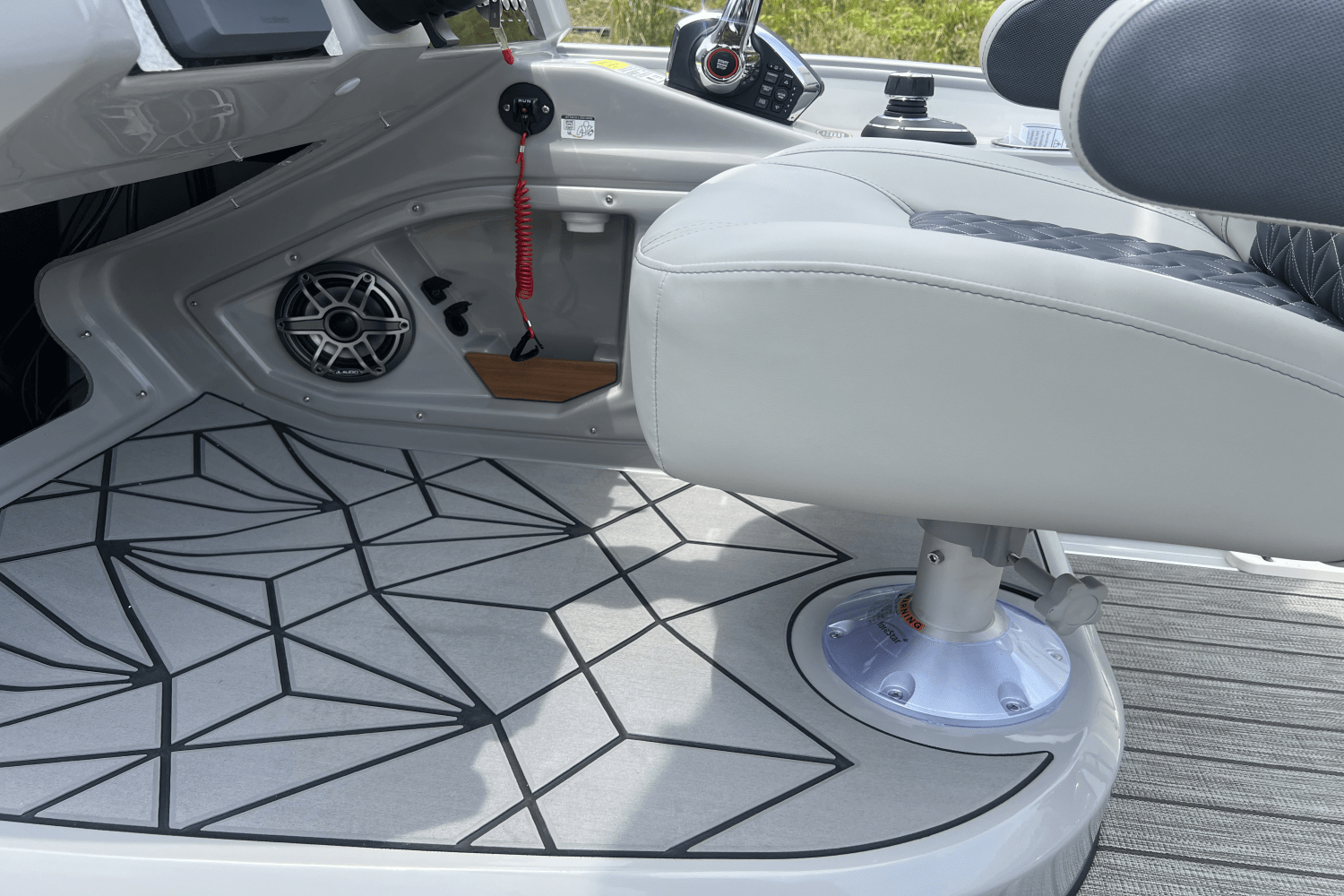 2025 Harris 270 Grand Mariner Image Thumbnail #60