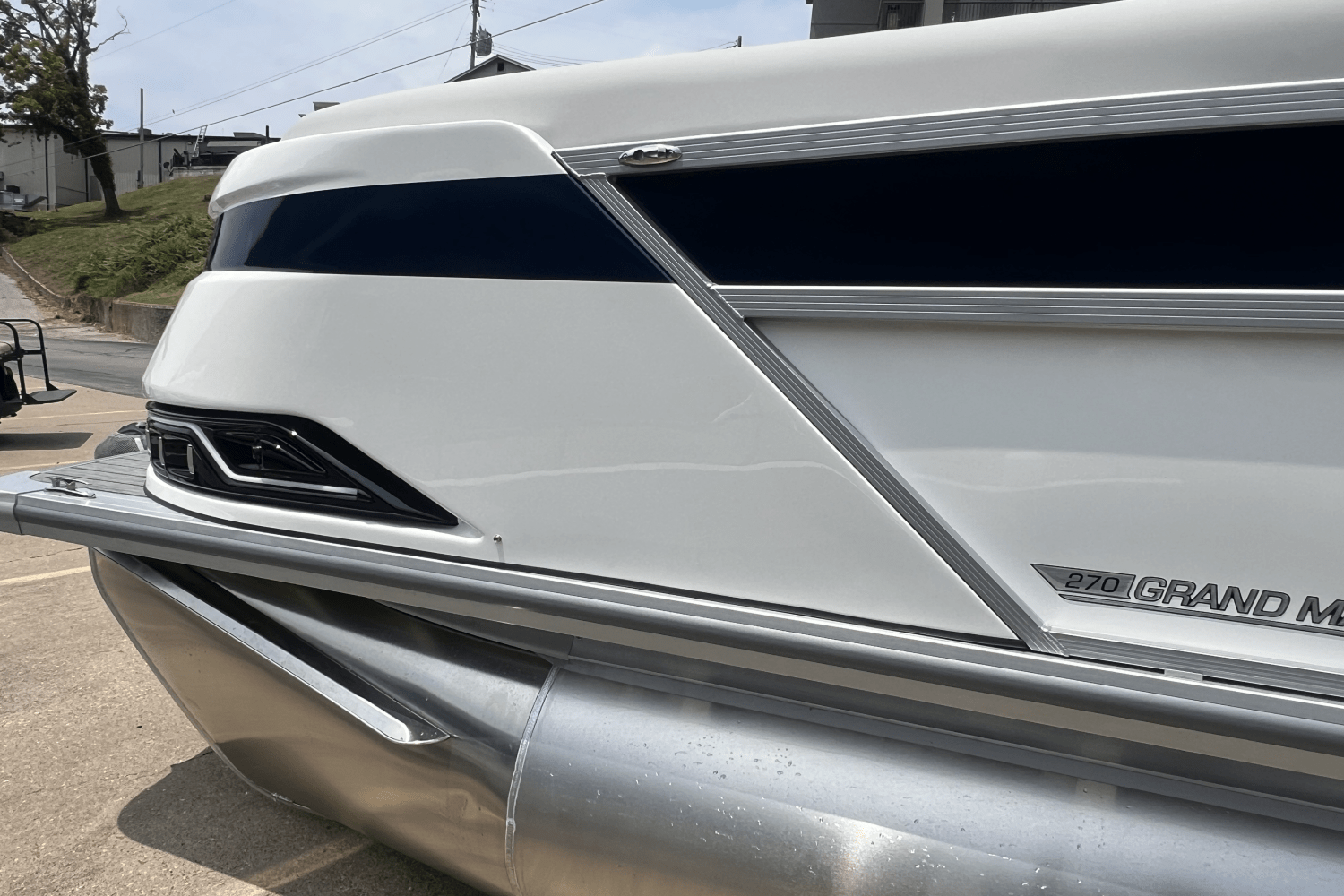 2025 Harris 270 Grand Mariner Image Thumbnail #9