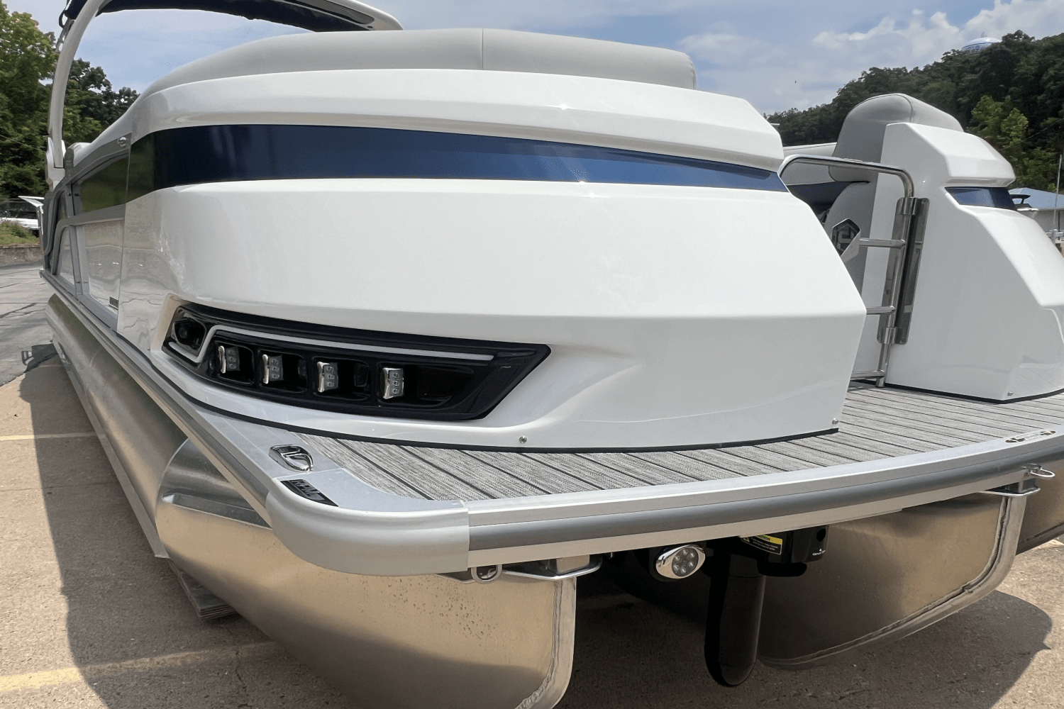 2025 Harris 270 Grand Mariner Image Thumbnail #12