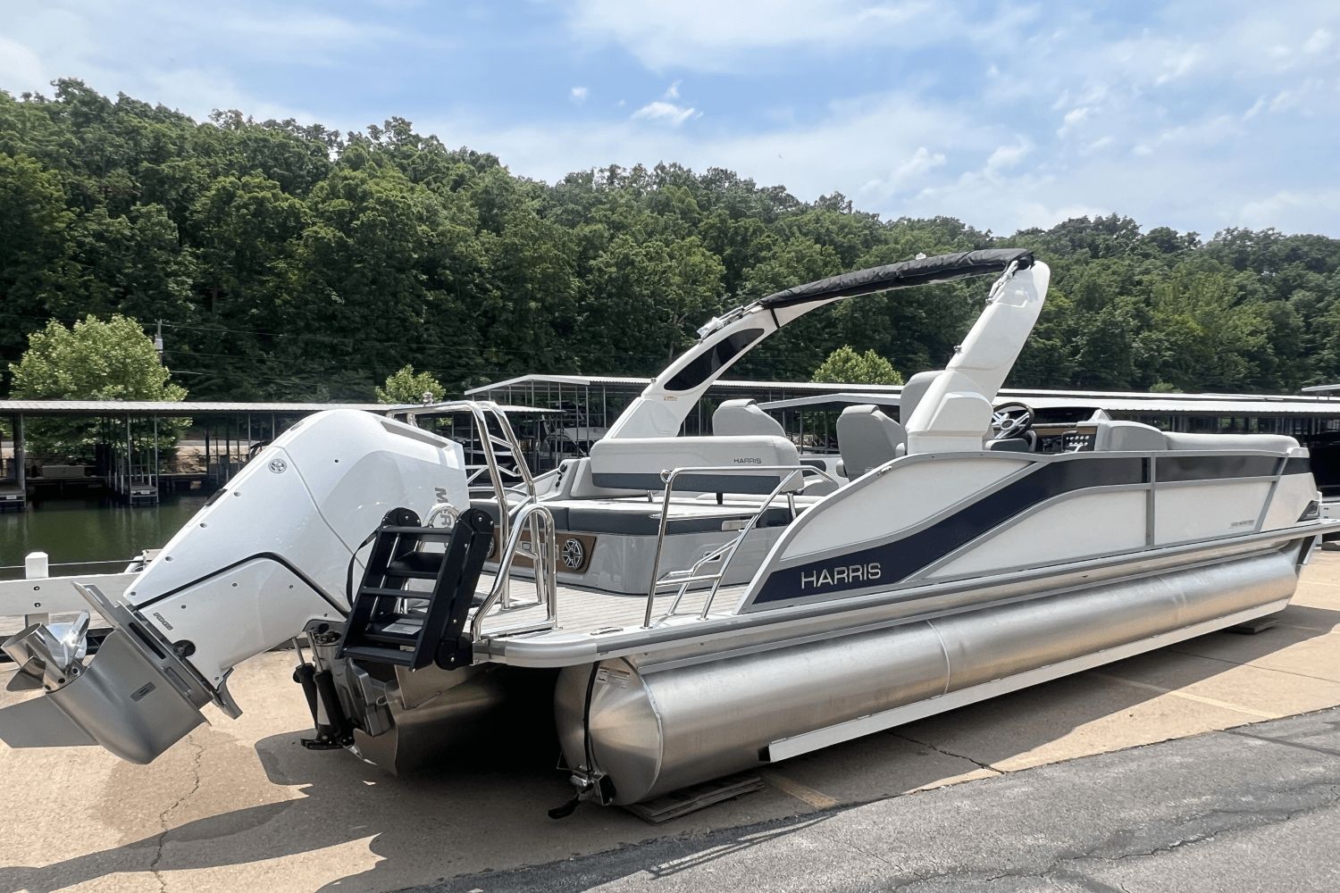 2025 Harris 270 Grand Mariner Image Thumbnail #18
