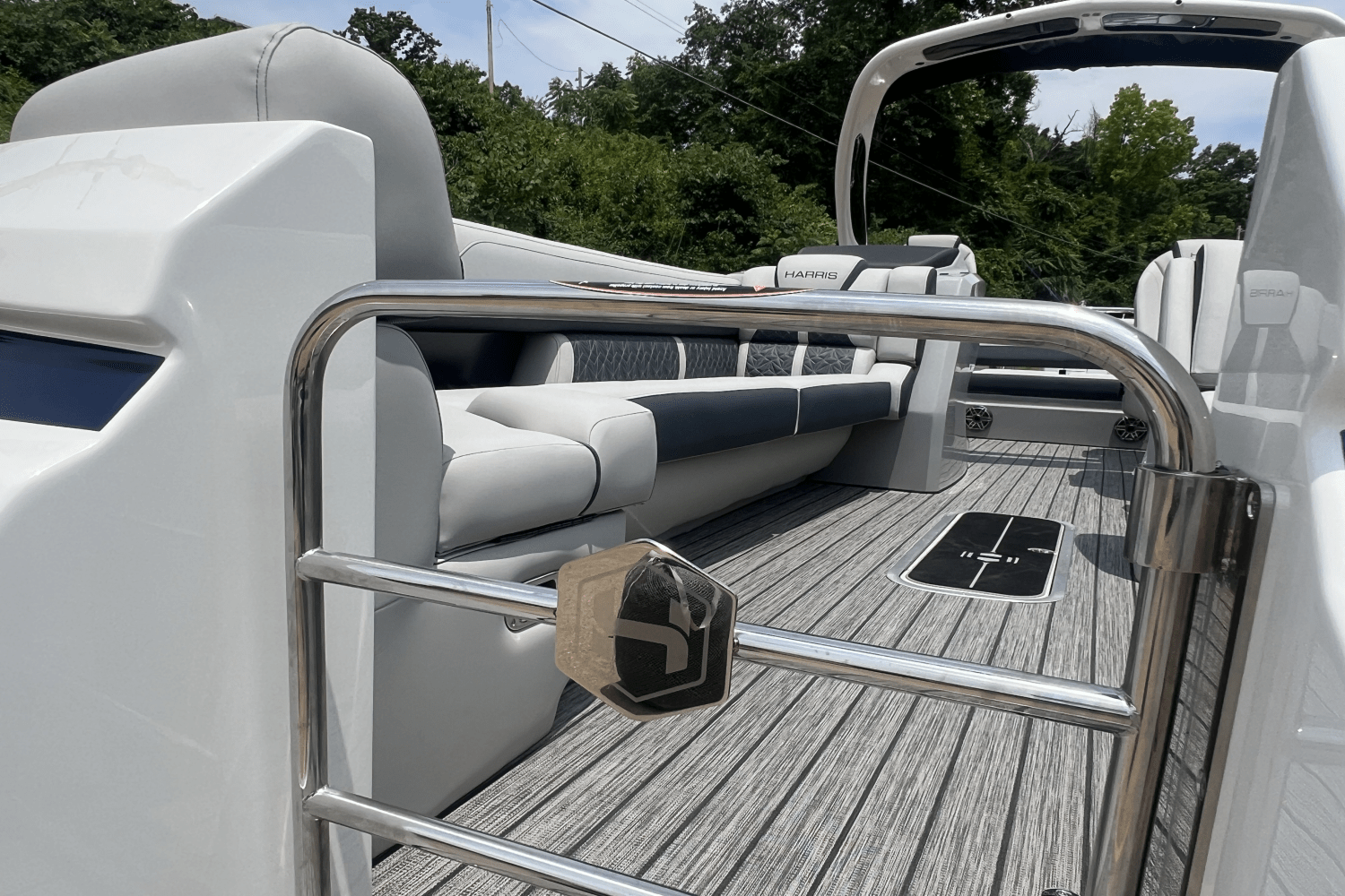 2025 Harris 270 Grand Mariner Image Thumbnail #10