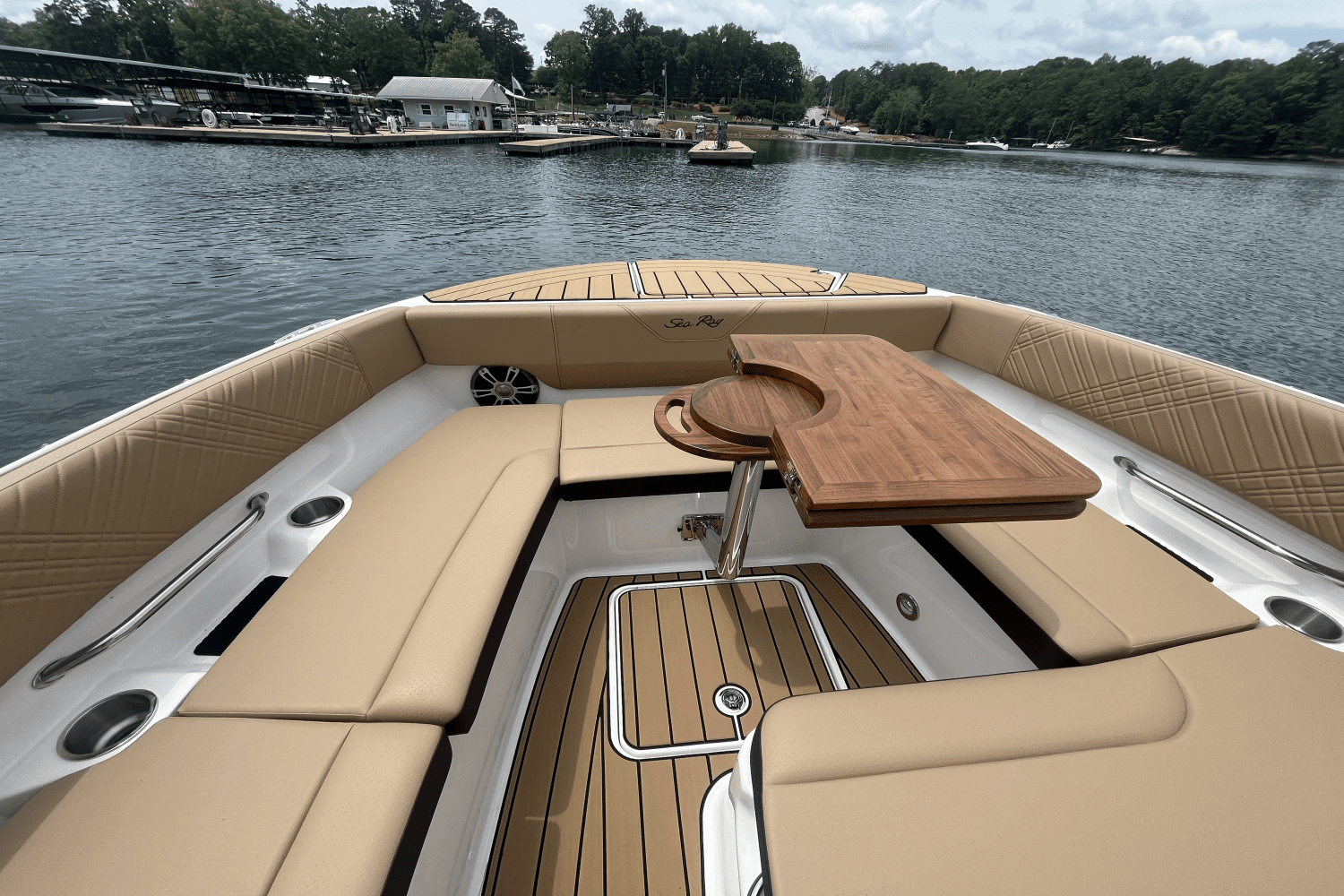 2025 Sea Ray SDX 270 Surf Image Thumbnail #24