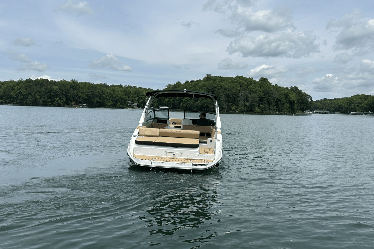 2025 Sea Ray SDX 270 Surf Image Thumbnail #11