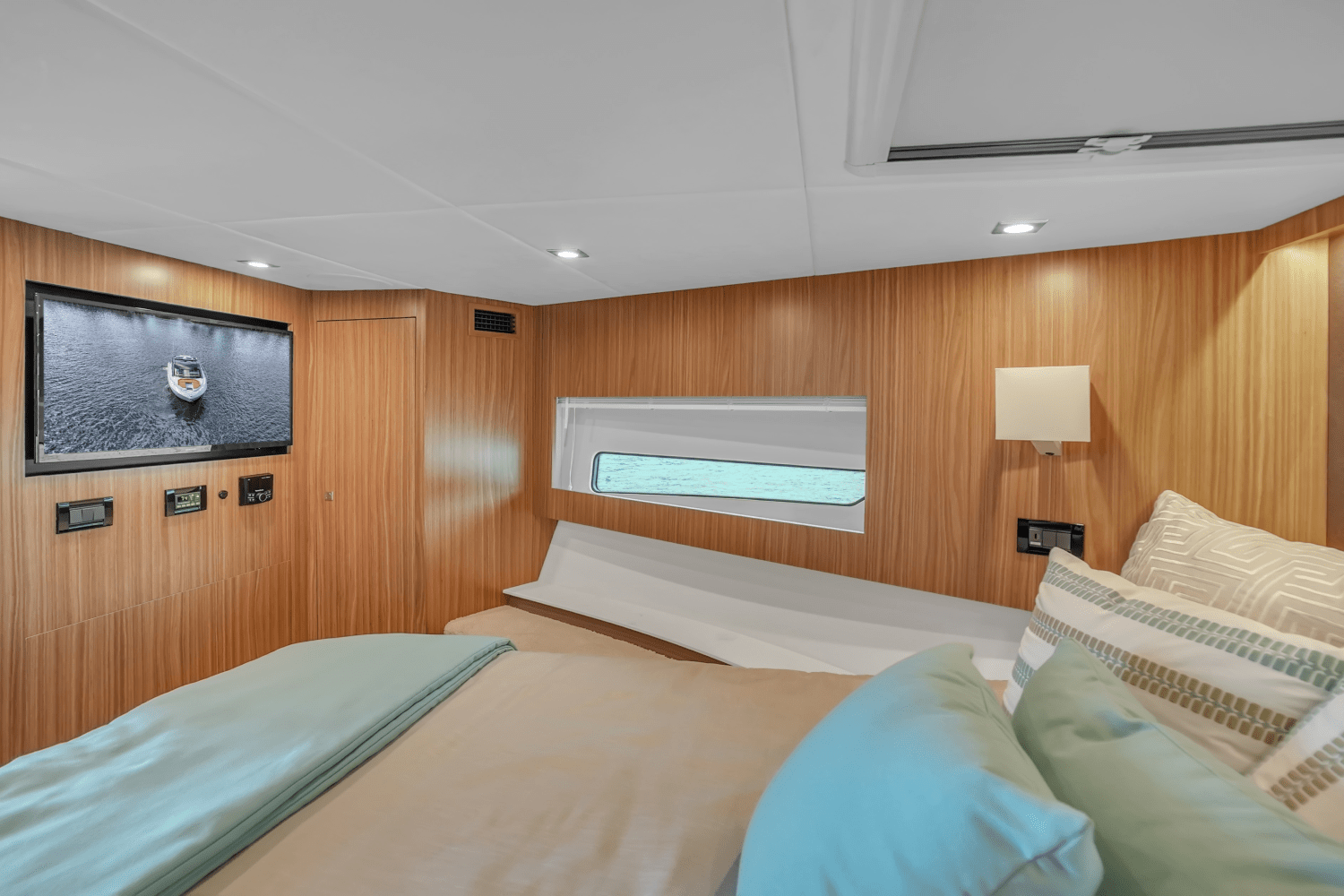 2025 Cruisers Yachts 46 Cantius Image Thumbnail #53