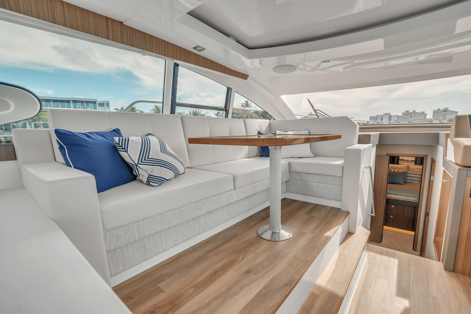 2025 Cruisers Yachts 46 Cantius Image Thumbnail #30