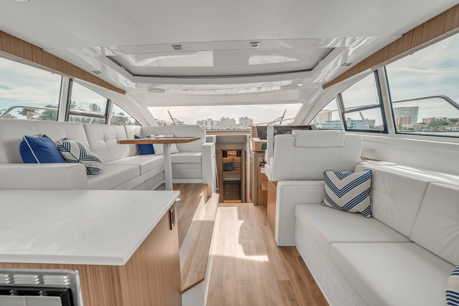 2025 Cruisers Yachts 46 Cantius Image Thumbnail #28
