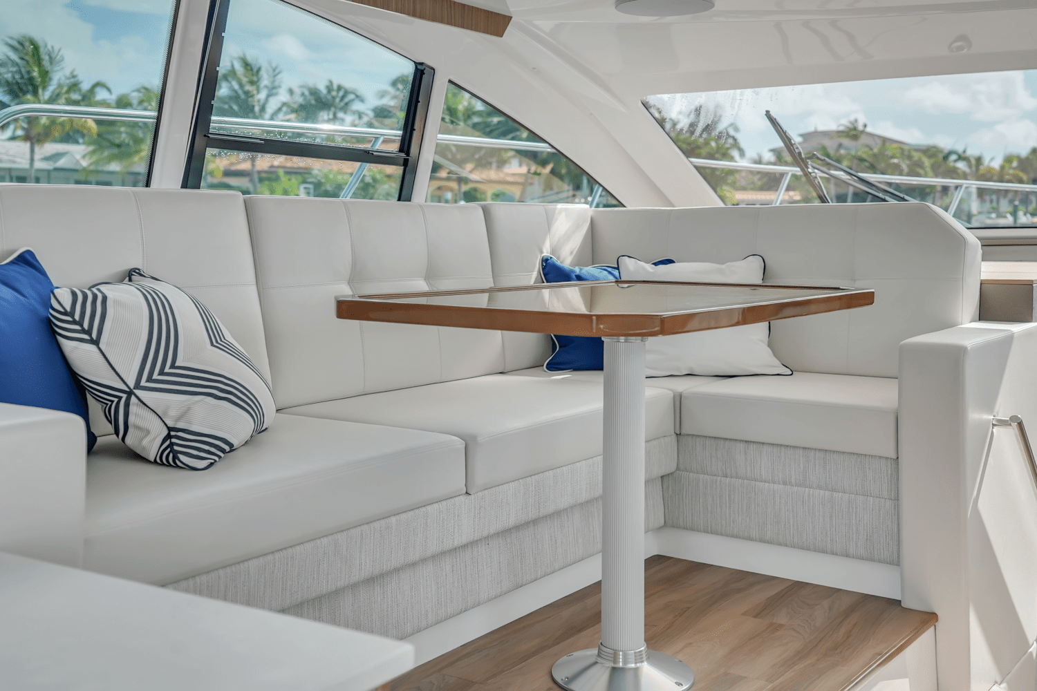 2025 Cruisers Yachts 46 Cantius Image Thumbnail #31