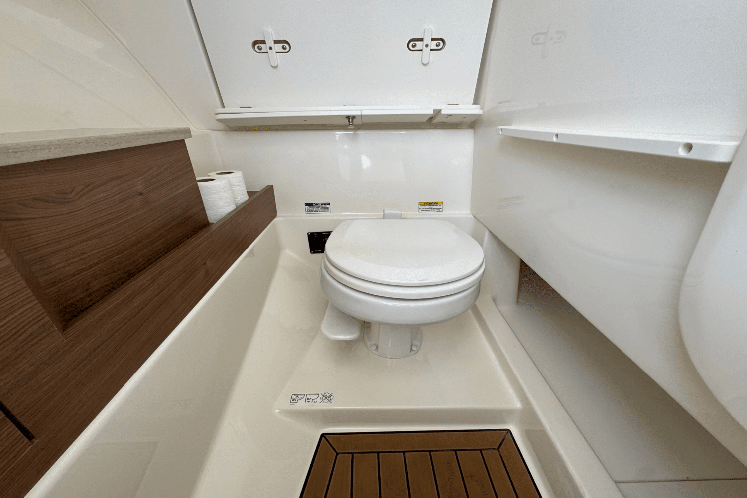 2023 Boston Whaler 280 Vantage Image Thumbnail #30