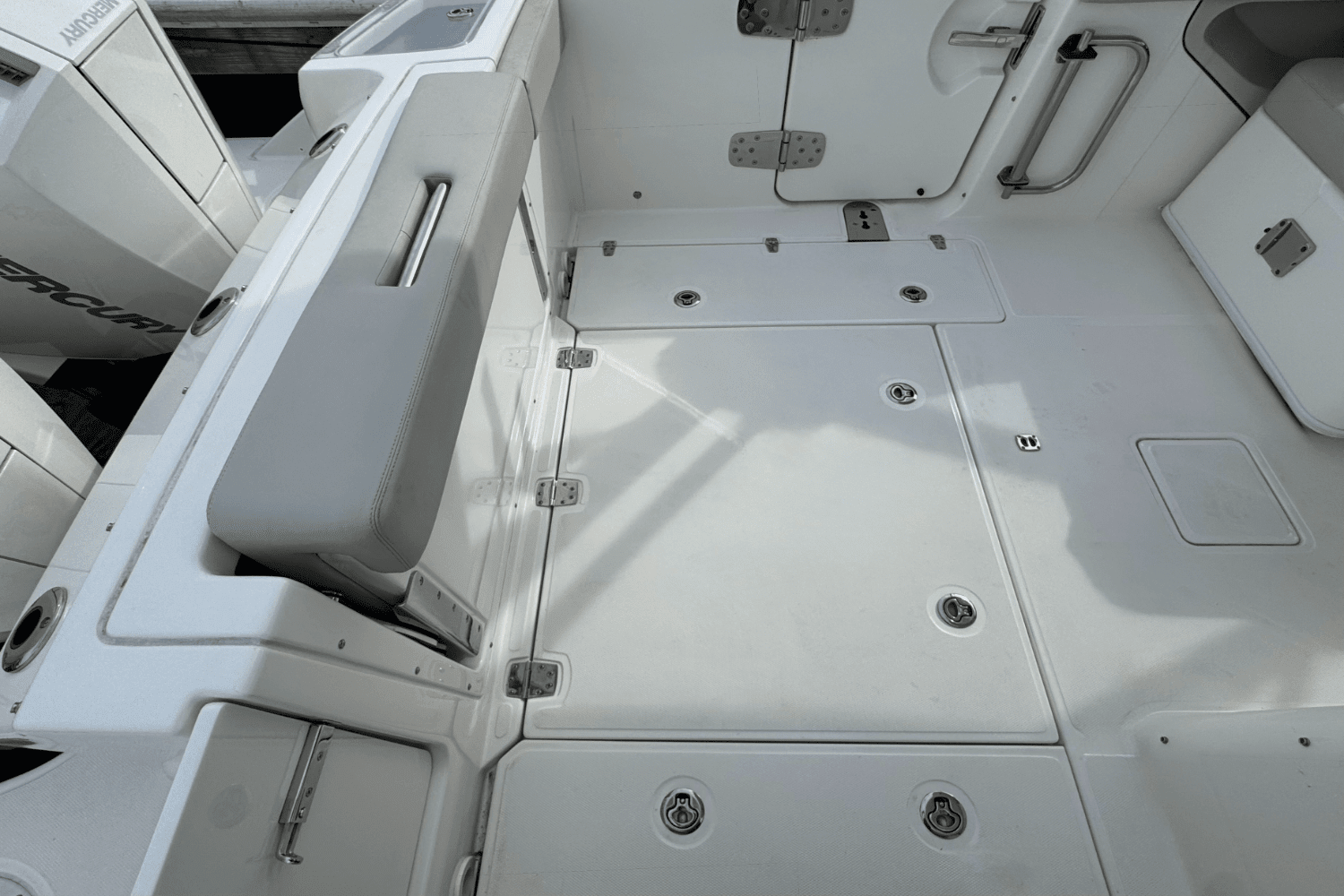 2023 Boston Whaler 280 Vantage Image Thumbnail #12