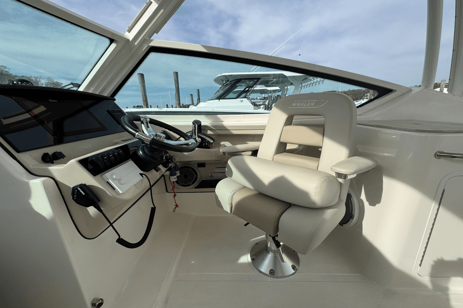 2023 Boston Whaler 280 Vantage Image Thumbnail #26