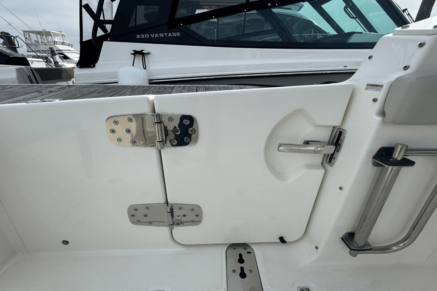2023 Boston Whaler 280 Vantage Image Thumbnail #8