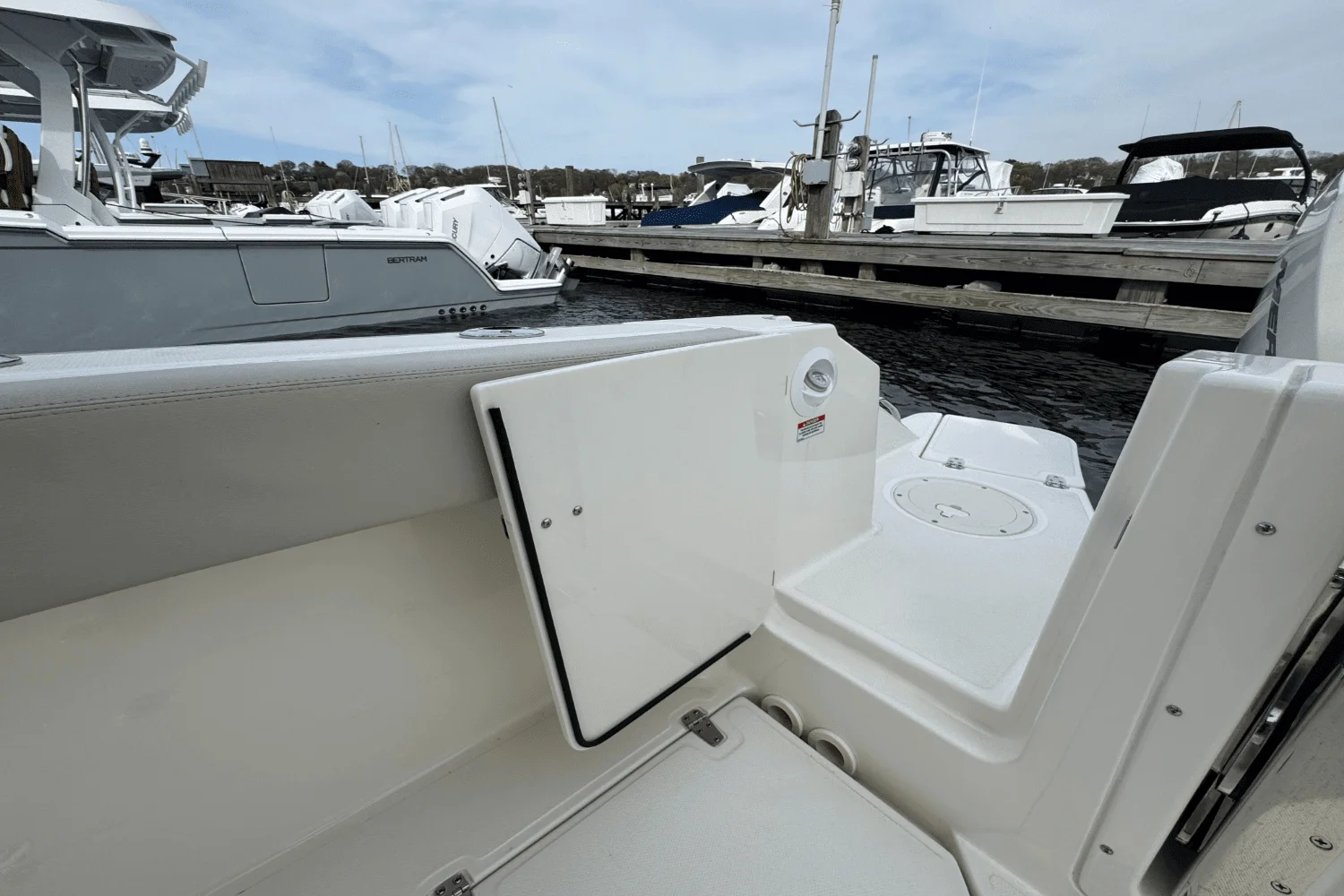 2023 Boston Whaler 280 Vantage Image Thumbnail #7