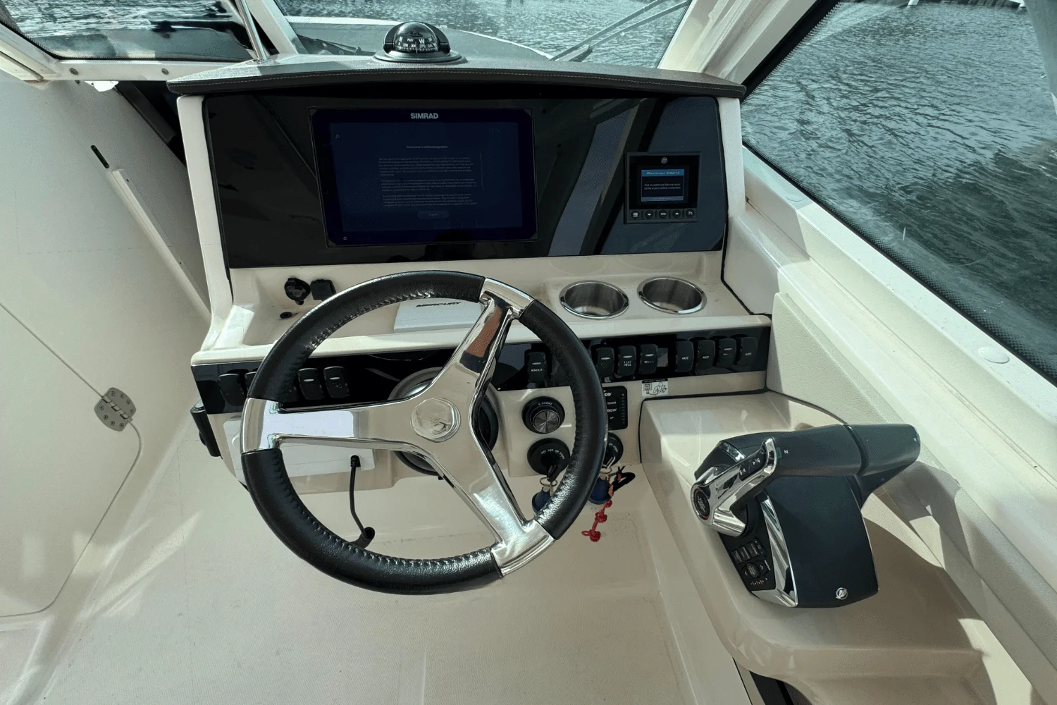 2023 Boston Whaler 280 Vantage Image Thumbnail #22