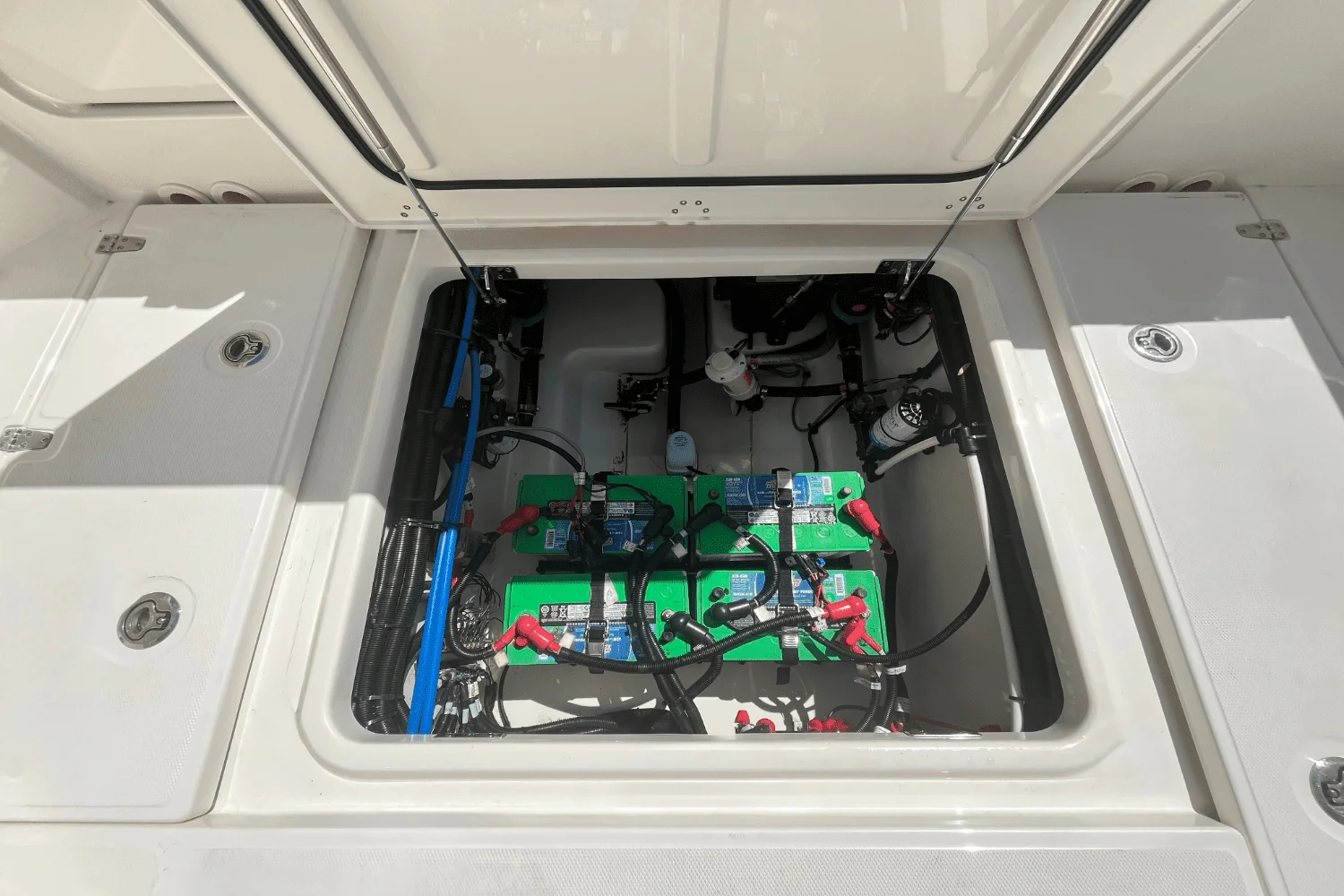 2023 Boston Whaler 280 Vantage Image Thumbnail #14