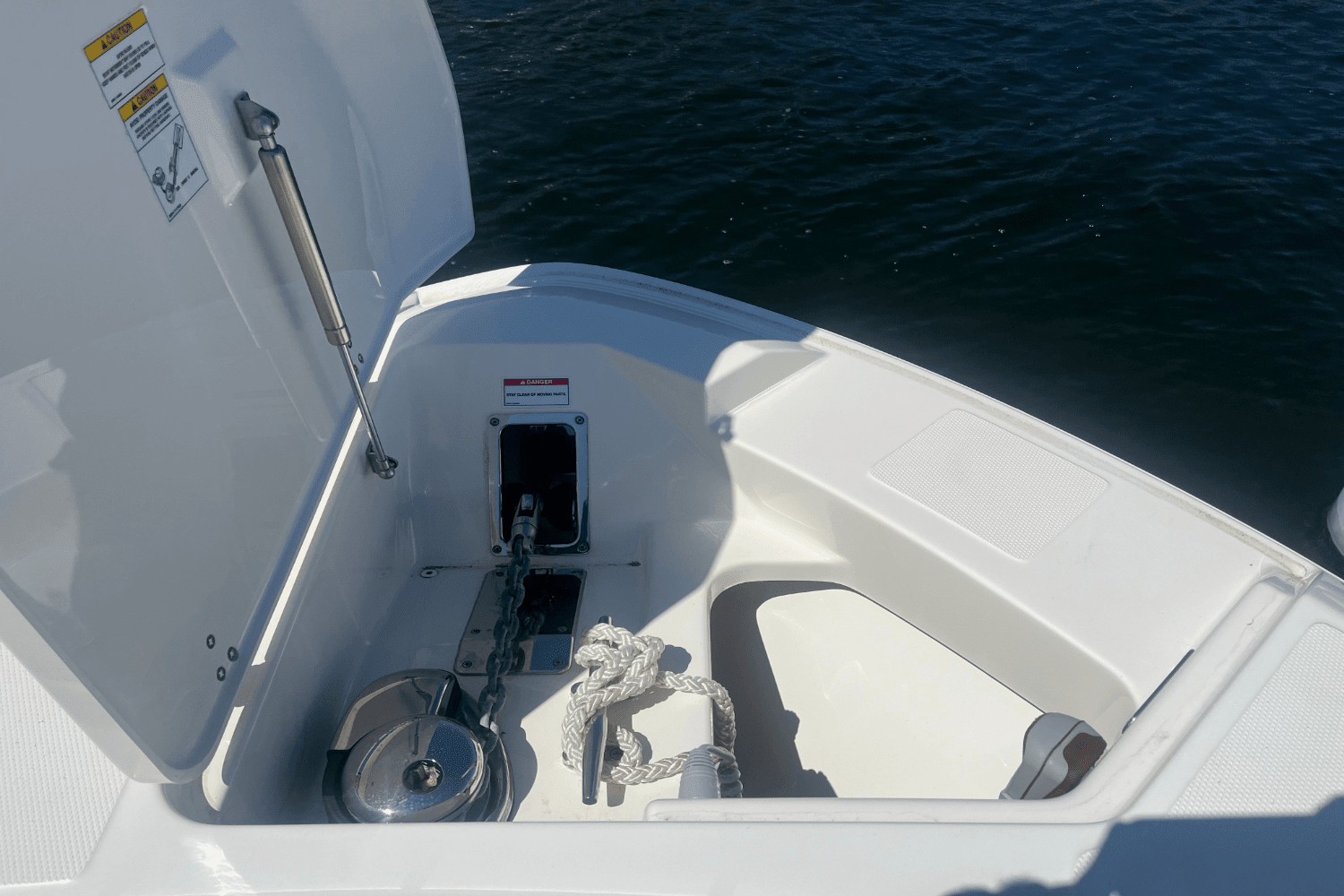 2023 Boston Whaler 280 Vantage Image Thumbnail #35