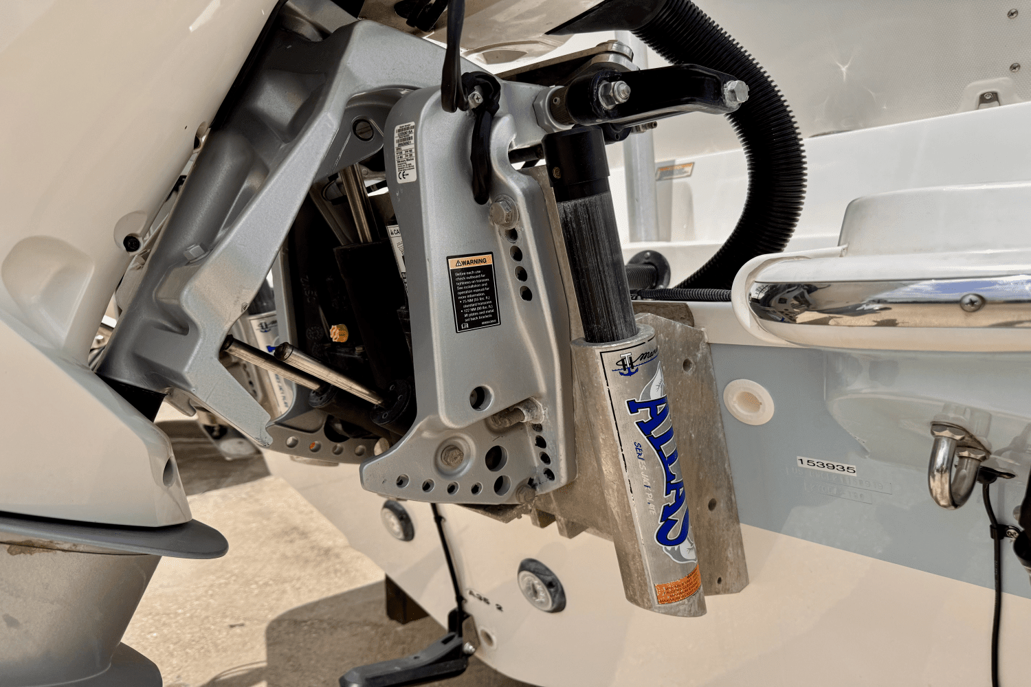 2019 Boston Whaler 27 DA Image Thumbnail #10