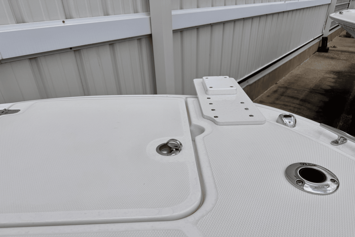 2019 Boston Whaler 27 DA Image Thumbnail #14