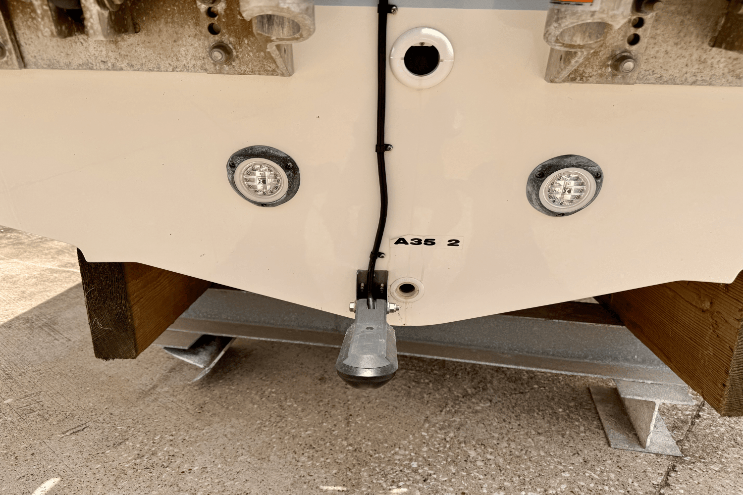 2019 Boston Whaler 27 DA Image Thumbnail #11
