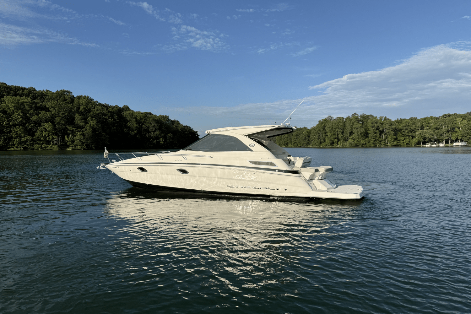 2021 Regal 35 SPORT COUPE Image Thumbnail #14