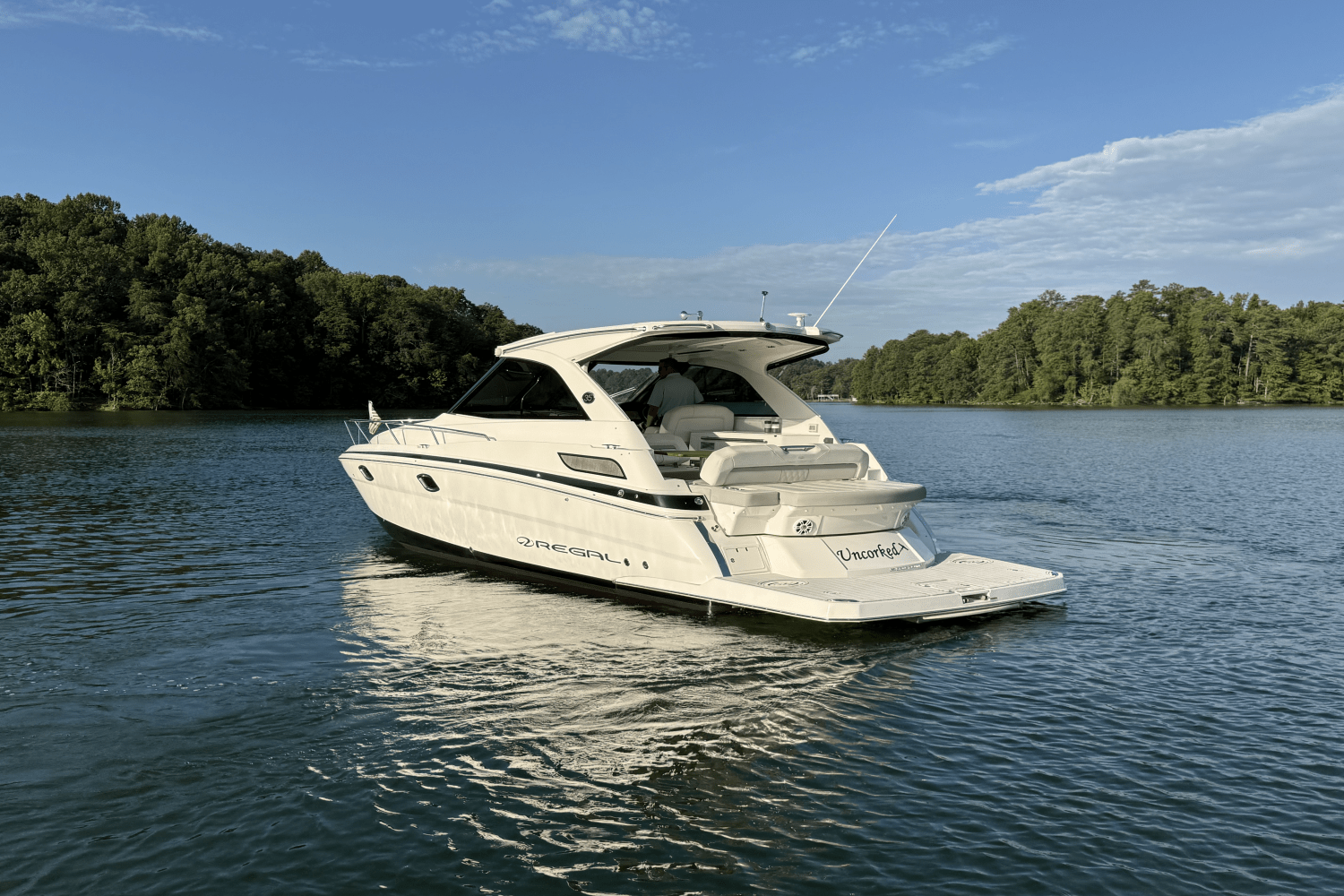 2021 Regal 35 SPORT COUPE Image Thumbnail #18