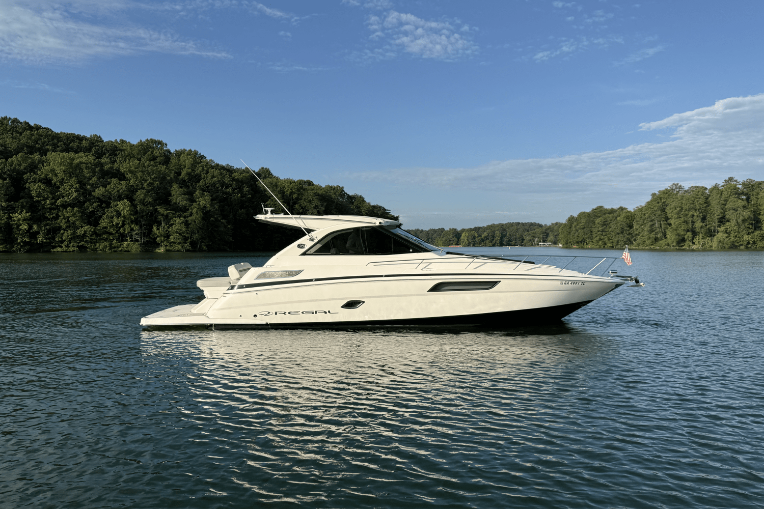 2021 Regal 35 SPORT COUPE Image Thumbnail #3