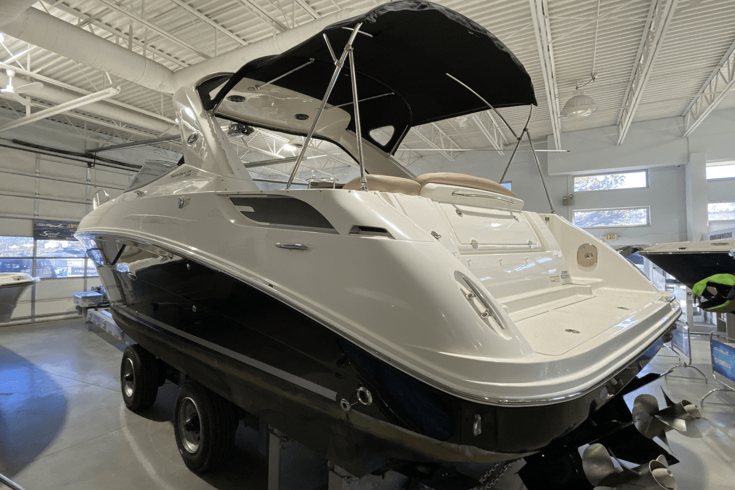 2016 Sea Ray 310 SUNDANCER Image Thumbnail #5