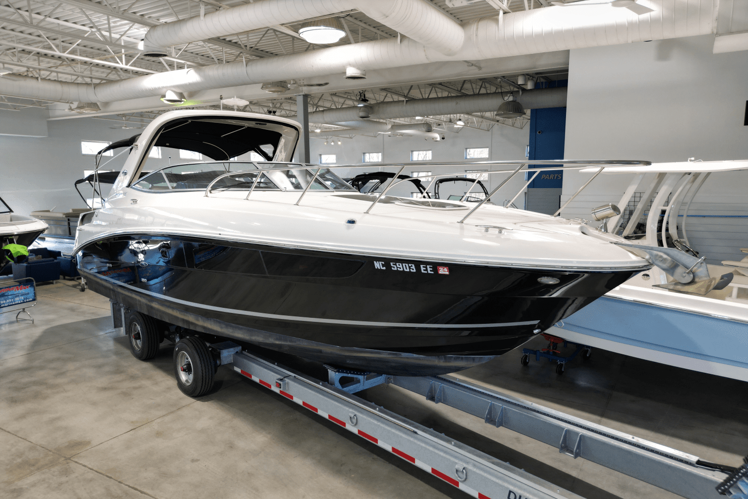 2016 Sea Ray 310 SUNDANCER Image Thumbnail #1