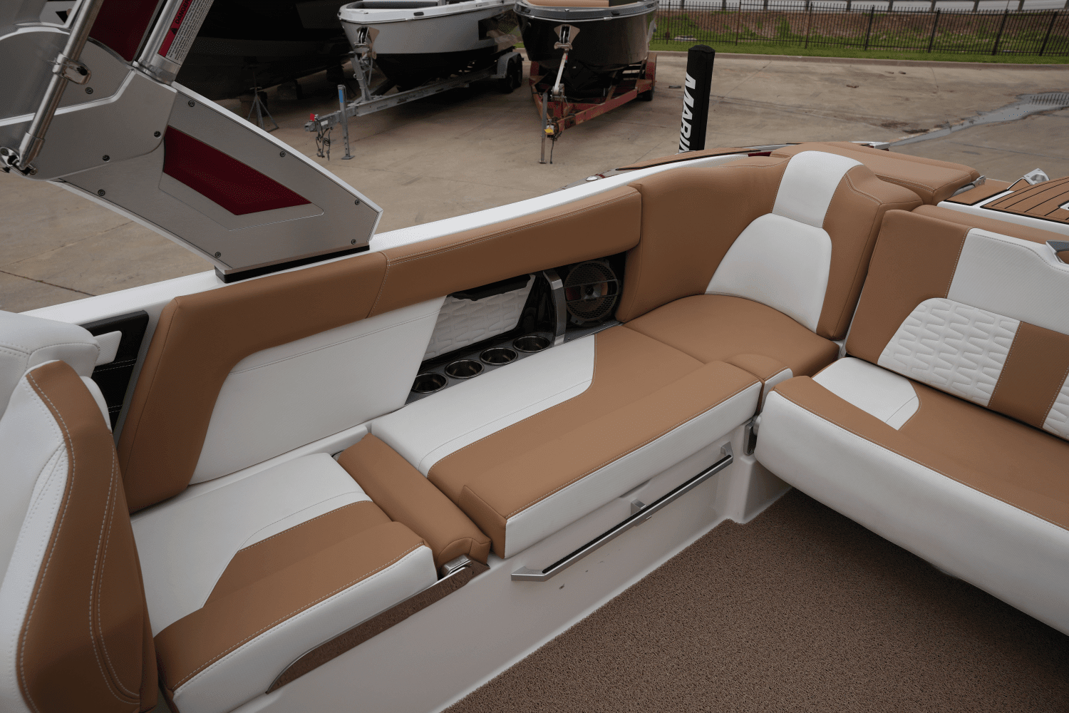 2022 Mastercraft X24 Image Thumbnail #16