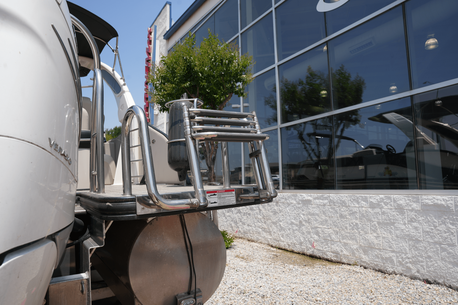 2023 Harris 250 GRAND MARINER Image Thumbnail #5