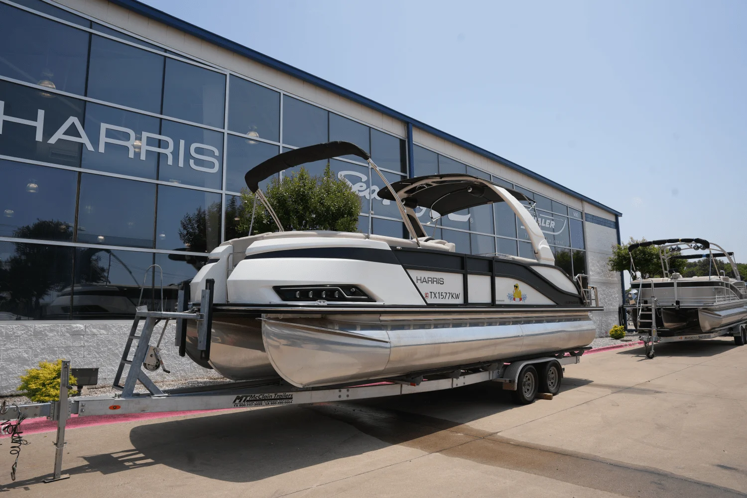 2023 Harris 250 GRAND MARINER Image Thumbnail #1